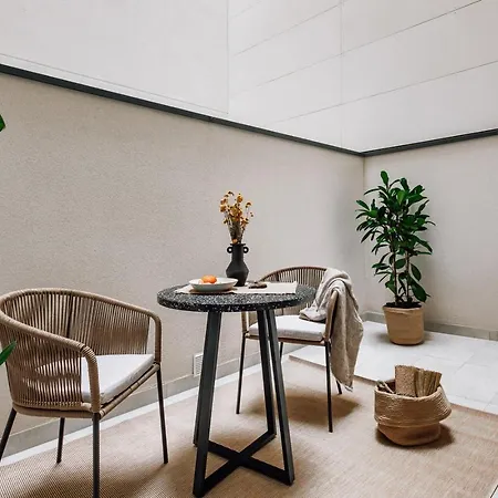 Encina - 2 Bedrooms In Eixample Esquerra * Барселона