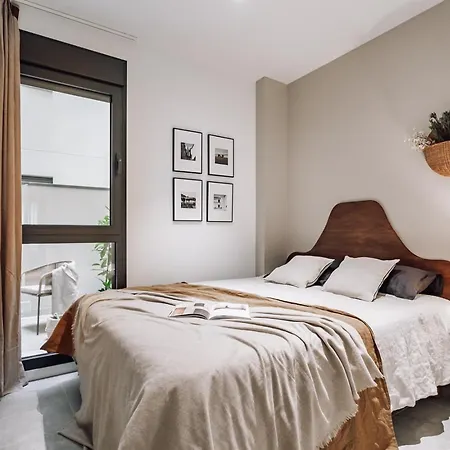 Апартаменты Encina - 2 Bedrooms In Eixample Esquerra *