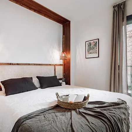 Encina - 2 Bedrooms In Eixample Esquerra * 바르셀로나