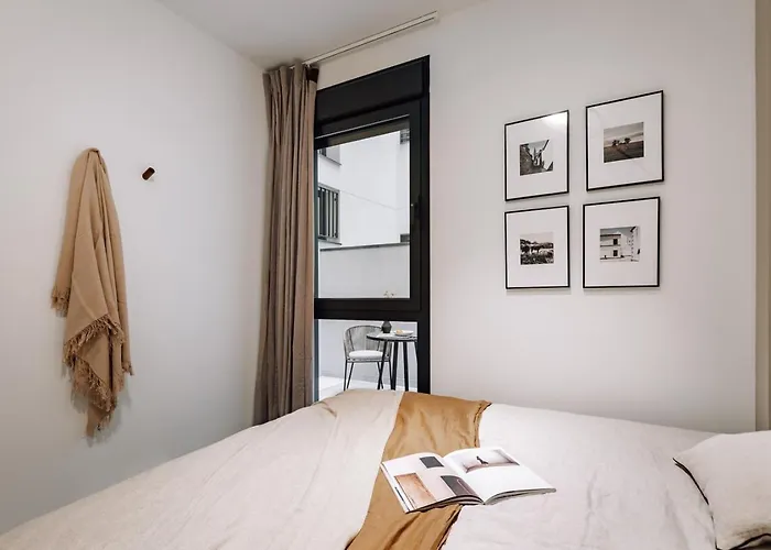 Encina - 2 Bedrooms In Eixample Esquerra Lejlighed *