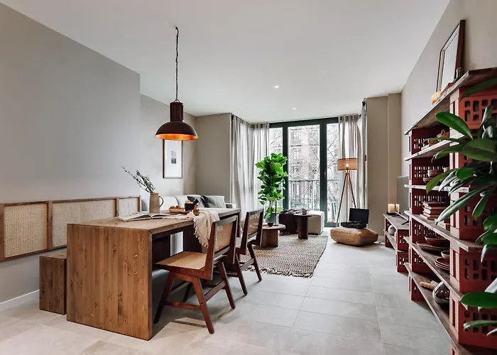 Lejlighed Encina - 2 Bedrooms In Eixample Esquerra Barcelona